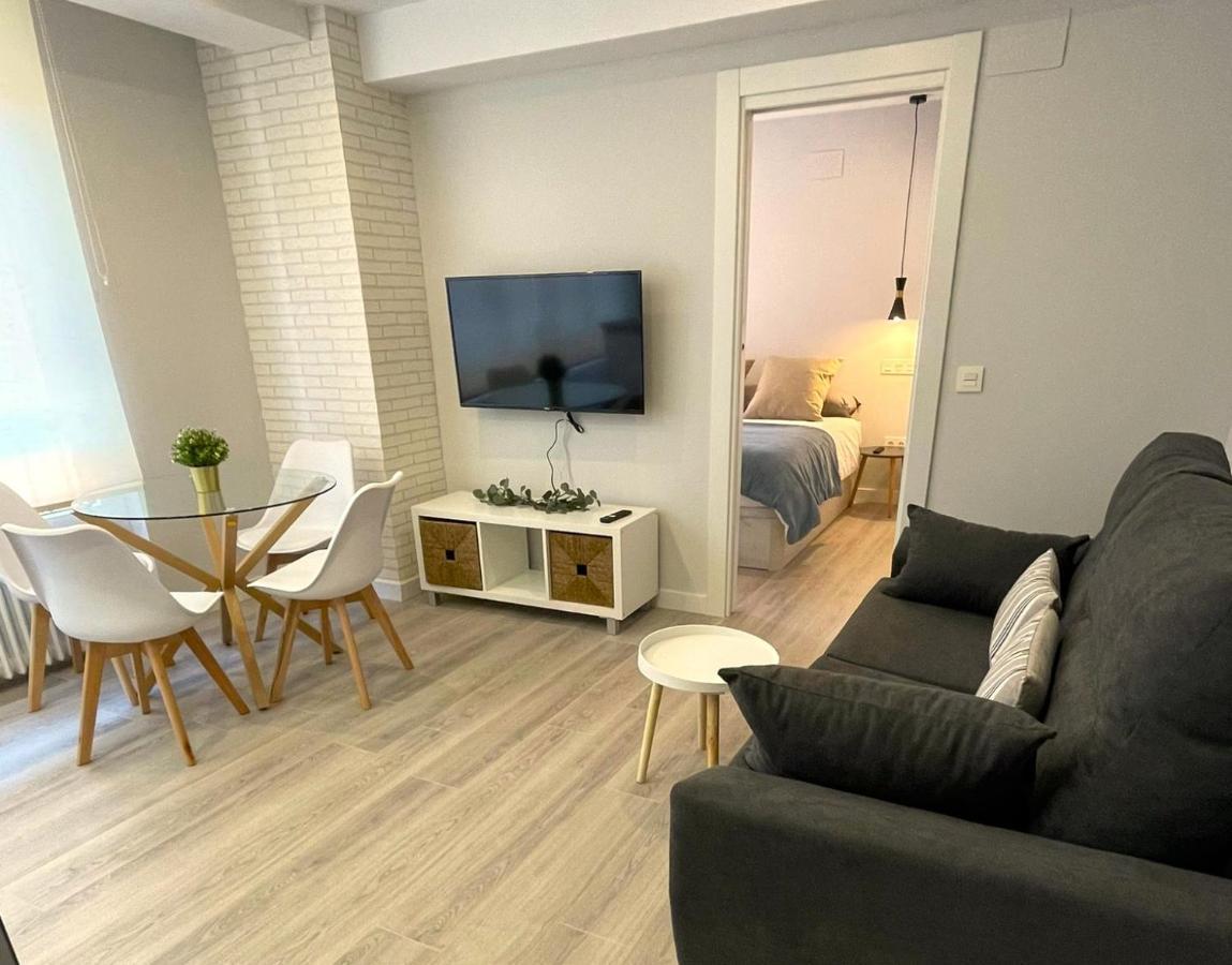 Apartamentos Aranda - La Cepa I - II Aranda de Duero Exterior photo